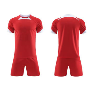 Uniformes de Fútbol en Stock, 100% Poliéster, Estampados, Servicio OEM, Hechos en Pakistán, Secado Rápido, Transpirables, Cuello Redondo, Para Todas las Temporadas - Product Image 2