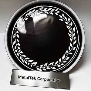 Plateau de service rond en métal floral, grand plateau décoratif, fleurs colorées, décoration pour la maison, la cuisine, les mariages et les fêtes, fabricant de plateaux - Product Image 6