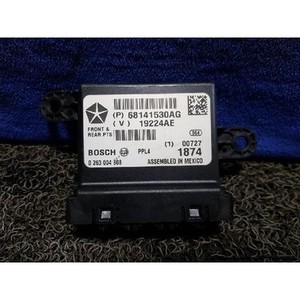 Grand Cherokee - Módulos de Control Electrónico y Unidades de Control Usados 68141530AG - Product Image 1