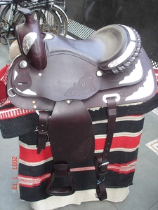 Selle intelligente Western Leather sans arbre Selle de style anglais la plus vendue avec siège souple et conception d'outillage manuel - Product Image 3