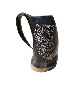 Mug en corne de bœuf Viking de haute qualité, personnalisable, avec couvercle anti-fuite, isolation sous vide, pour café, en matériau organique, idéal pour les fêtes, design moderne - Product Image 1
