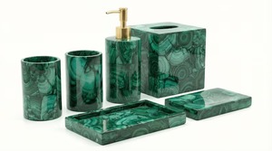 Juego de Baño de Resina Hecho a Mano Multiusos con Diseño Pulido y Pintado, Ideal para Decoración del Hogar y Estilismo de Baños - Product Image 3