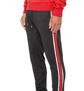 New Arrival Wholesale High Quality Half Zipper Custom Soccer Sportswear Men Winter Training <b>Tracksuits</b> Set - Product Image 3