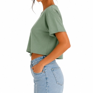 Top Corto para Mujer, Algodón Premium, Suave y Cómodo, Estilo Moderno, Ropa Casual de Verano, Colección de Tendencias, Look Urbano, Relajado - Product Image 4