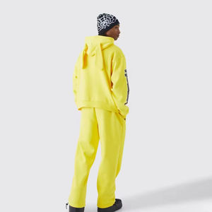 Pantalon de jogging plissé léger et décontracté pour homme, coupe ajustée, dernière mode, avec logo personnalisé, effet empilé, pour la course, délavé - Product Image 2