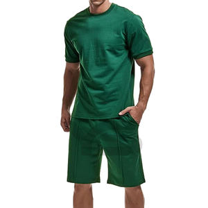 ชุดเซ็ตเสื้อยืดและกางเกงขาสั้นคุณภาพสูงสำหรับฤดูร้อน  รับสกรีนโลโก้ ชุดออกกำลังกายสำหรับผู้ชาย รุ่นปี 2026 - Product Image 1
