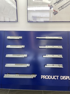 Glissières télescopiques modernes à fermeture amortie de type coulissement complet pour tiroirs de meubles de cuisine, de salle à manger et de chambre - Product Image 6