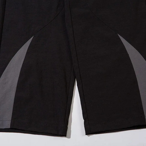 Pantalon de survêtement noir pour homme à taille élastique avec empiècements latéraux gris, léger, respirant, en polyester, décontracté - Product Image 6