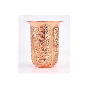 Paire de coupes en cuivre avec gravure florale riche, forme incurvée sur pied, relief décoratif et bord roulé large, style traditionnel - Product Image 5