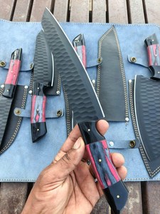 Juego de 5 Cuchillos de Chef Hechos a Mano de Acero de Damasco con Recubrimiento Negro, Ambidiestros y Ecológicos, con Funda de Cuero para Acampar al Aire Libre, Venta al Por Mayor - Product Image 4
