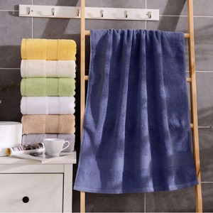 Serviette de toilette d'hôtel haut de gamme en coton épais, très absorbante, séchage rapide, serviette de bain, approvisionnement en gros OEM, serviette de toilette en coton de couleur unie - Product Image 1