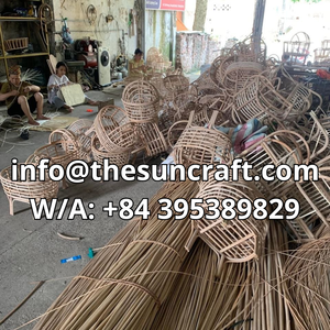 Berceau en rotin tressé artisanal pour poupée, lit de poupée en rotin robuste avec support stable pour jeu de rôle des enfants - Product Image 6