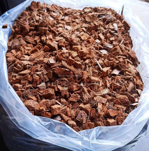 Eco2go Vietnam High Quality Organic Coconut <b>Coir</b> <b>Block</b>-Eco-Friendly - Organic Mulch for Professional Landscaping - Product Image 4