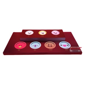 Bandeja de exhibición de cosméticos, diseño colorido, para cara, labios, ojos y uñas - Product Image 1