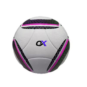 Ballon de football de taille 5 de haute qualité Oxva Industries, en cuir PU, logo personnalisé, léger, écologique, haute rétention d'air - Product Image 5