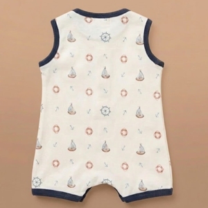 Body de Bebé Orgánico de Manga Corta con Estampado de Pequeño Marinero, Colección Cot & Candy - Product Image 2
