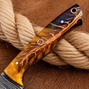 Couteau de chasse Damas personnalisé OEM/ODM avec manche en bois et résine, lame fixe, couteau de survie pour le camping en plein air avec étui en cuir - Product Image 4