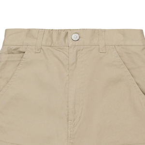 Shorts cargo pour garçons, couleur unie, avec logo personnalisable, fermeture à boutons, poches latérales et design à prix abordable - Product Image 2