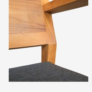Chaise Ziosia en teck avec coussin, design moderne et durable, pour balcon, mobilier d'intérieur - Product Image 4