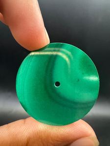 หน้าปัดนาฬิกา K Gems ขนาด 33 มม. ทำจากมาลาไคต์ธรรมชาติ |   หินตกแต่งหน้าผิวหรูหราทำมือ หนา 1 มม. |   ปรับแต่งขนาด/ความหนา/รูได้ตามต้องการ ราชสถาน - Product Image 5
