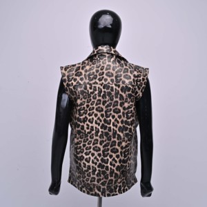 Chaleco de cuero genuino con estampado de leopardo para mujer, precio mayorista económico, con cierre de cremallera, cuello con muescas, ropa exterior con logotipo personalizado - Product Image 2