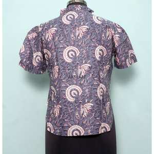 เสื้อคลุมชายหาดผู้หญิงลายดอกไม้สุดน่ารักทันสมัย คอทรงโอ แต่งพู่ แขนครึ่งแขนพองทรงบาน สไตล์ลำลอง เรียบร้อย ซักได้ - Product Image 6