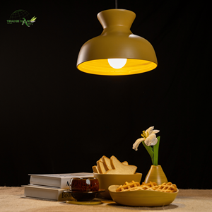 Abat-jour en bambou naturel tissé à la main, abat-jour suspendu en bambou de qualité supérieure pour un intérieur moderne et luxueux - Product Image 1