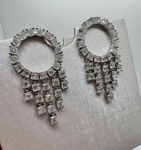 Boucles d'oreilles en moissanite, design personnalisé, style chandelier, argent sterling plaqué or 14 carats, bijoux de luxe pour femmes - Product Image 3
