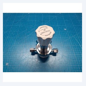 TESCOM 74-3041KSH29 - Pièces d'équipement semi-conducteur d'occasion - Équipement semi-conducteur d'époque - Product Image 2