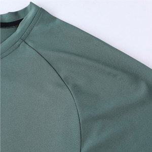 Camiseta de Compresión Transpirable de Alto Rendimiento con Logotipo Personalizado para Equipos de MMA y BJJ, Manga Larga, Spandex/Poliéster, Alta Calidad - Product Image 5