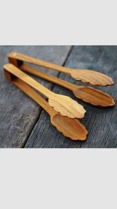 Vente directe usine : Pince à pain pliable personnalisée en bambou de 7 po/18,5 cm avec spatule-pince en bambou pour salade et pain - Product Image 5