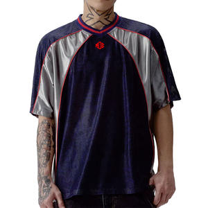 Maillot de football américain tendance personnalisé avec panneaux en mesh pour homme, respirant en polyester, streetwear, col en V, surpiqûres contrastées, production OEM en gros - Product Image 1