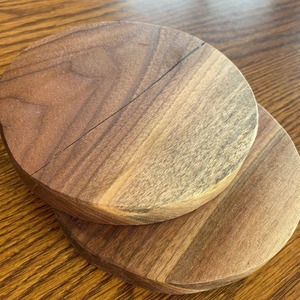 Sous-verres ronds en bois d'acacia naturel, faits à la main, pour café, thé, tasses - Product Image 2