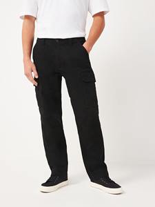 Pantalones cargo de estilo urbano diseñados con tela de alta calidad, cintura elástica, bolsillos laterales con solapa y corte holgado para un look urbano. - Product Image 4