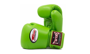 Gants de boxe en cuir de haute qualité, personnalisés, couleur verte, pour jumeaux, disponibles en différentes couleurs, avec sangles réglables à scratch, Muay Thai - Product Image 2