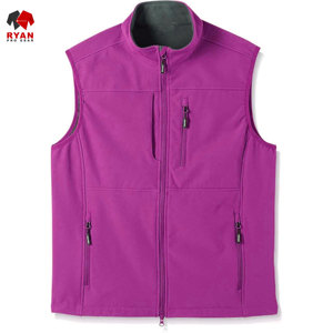 แจ็คเก็ตซอฟต์เชลล์ดีไซน์พิเศษสำหรับผู้ชายจาก Ryan Pro Gear เนื้อผ้านุ่มสบาย ระบายอากาศได้ดี พร้อมโลโก้แบบกำหนดเอง - Product Image 3