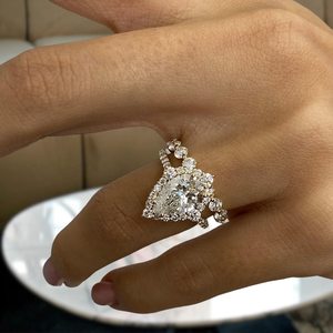 Bague Halo Classique en Or Massif 18K avec Diamant de Laboratoire 3.01CT VS1 Taille Marquise et Motifs Floraux, Cadeau Idéal pour Mariage et Fêtes pour Couples - Product Image 3