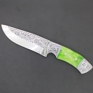 Premium Handcrafted Damascus Steel Camping Survival Pocket Knife OEM Engraved Multi-Functional Knife Top Sale - Product Image 3