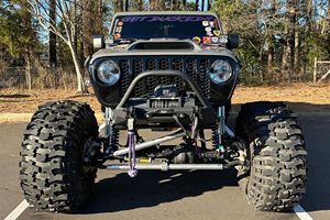GLADIIATOR WILLYS SPORT 4X4 2021 IMPECABLE - Product Image 5