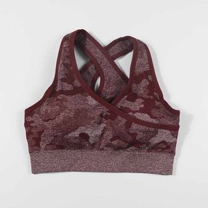 Soutien-gorge de sport camouflage pour femme à bretelles croisées, col rond, maintien moyen, respirant, pour le fitness, avec design en maille - Product Image 6