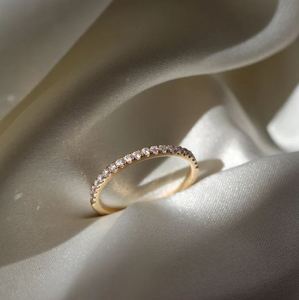Anillo de Eternidad con Moissanita Tallada, Plata de Ley 925 Bañada en Oro, Anillo de Compromiso y Boda de Lujo, Apilable, para Aniversario - Product Image 4