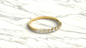 Anillo de boda minimalista de oro de 18 quilates con diamantes de corte redondo, anillo de media eternidad apilable, joyería fina para mujer - Product Image 3