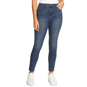 Jeans de Mujer de Pierna Recta, Pantalones Holgados Deshilachados, Elásticos, Anchos, Cortos, Lisos, Tallas Grandes, Casuales, Hechos en Pakistán - Product Image 2