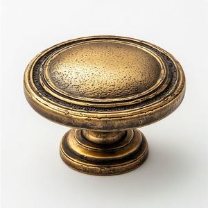 Poignée de porte en métal de haute qualité pour villa et hôtel, style européen, anti-corrosion, prise en main confortable et construction robuste - Product Image 4