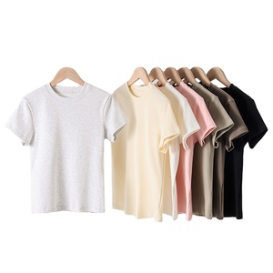 เสื้อยืดคอกลมแขนสั้นผู้หญิง สีพื้น ผ้าฝ้าย 100% ระบายอากาศได้ดี สวมใส่สบายทรงหลวม เหมาะกับทุกฤดูกาล ผ้าถัก - Product Image 2
