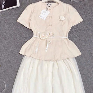 Conjunto de dos piezas de verano para mujer, ropa cómoda, natural, a la moda, lavable, con empaque personalizado, de fabricante vietnamita. - Product Image 3