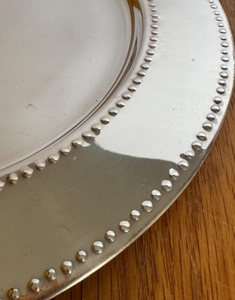 Assiette de présentation ronde en acier inoxydable poli miroir pour table de dîner formelle, banquets d'hôtel et restaurants haut de gamme - Product Image 3