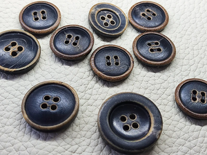 Cuerno de búfalo negro pulido, duradero y ecológico, hecho a mano, imitación moderna por Blossom Craft India - Product Image 3