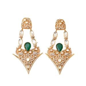 Exportador indio de diseño elegante Plata de Ley 925 para mujeres y niñas, Pendientes colgantes con tachuelas de piedra de moissanita para uso diario - Product Image 1