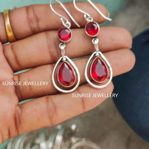 Sunrise Jewellery Natural <b>Garnet</b> 925 Sterling Silver Handmade Vintage Women's Dangle <b>Earrings</b> for Wedding Anniversary Wholesale - Product Image 4
